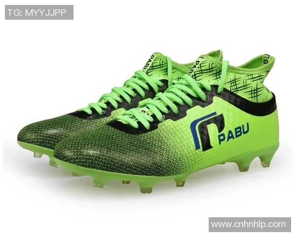 耐克欧冠足球鞋助力球星征战赛场展现顶级竞技表现