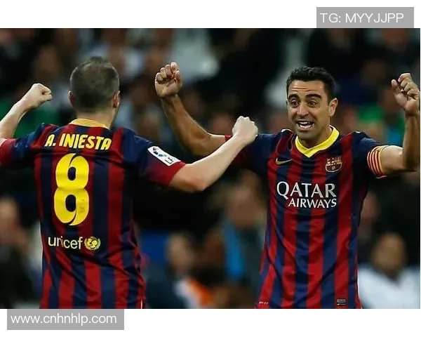 荷兰足球传奇球星回顾：从黄潜到橙衣，辉煌岁月的精彩瞬间