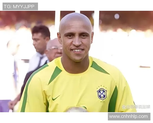 足球巨星风采展现：领袖气质与球场魅力的完美融合