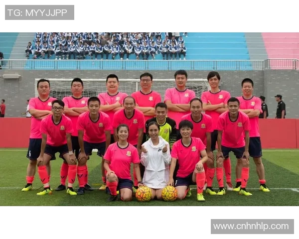 足球球星与小学生在技能体能和心理素质上的巨大差异分析 足球球星与小学生在技能体能和心理素质上的巨大差异分析